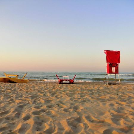 Mehari Rimini - Family Hotel ภายนอก รูปภาพ